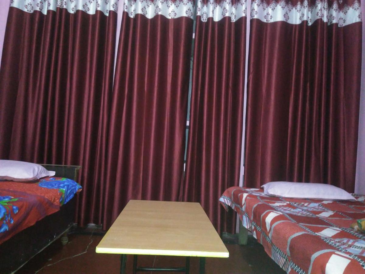 K.S.N. Varanasi Paying Guest House Exterior foto